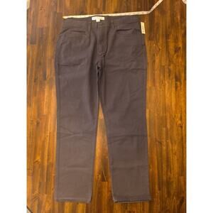 Amazon Essentials Men’s Chino Pants Gray Athletic Fit Stretch 33x29